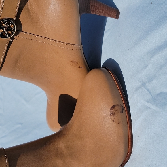 Tory Burch BRISTOL Ankle Boot - Picture 2 of 4